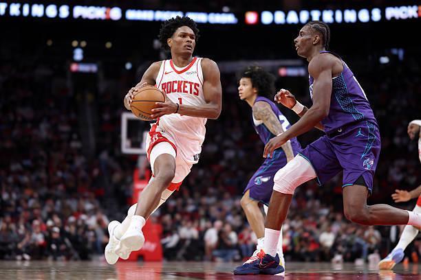 开云-后场新星根本不适合打控卫，结果火箭竟然还不引进一名组织者？